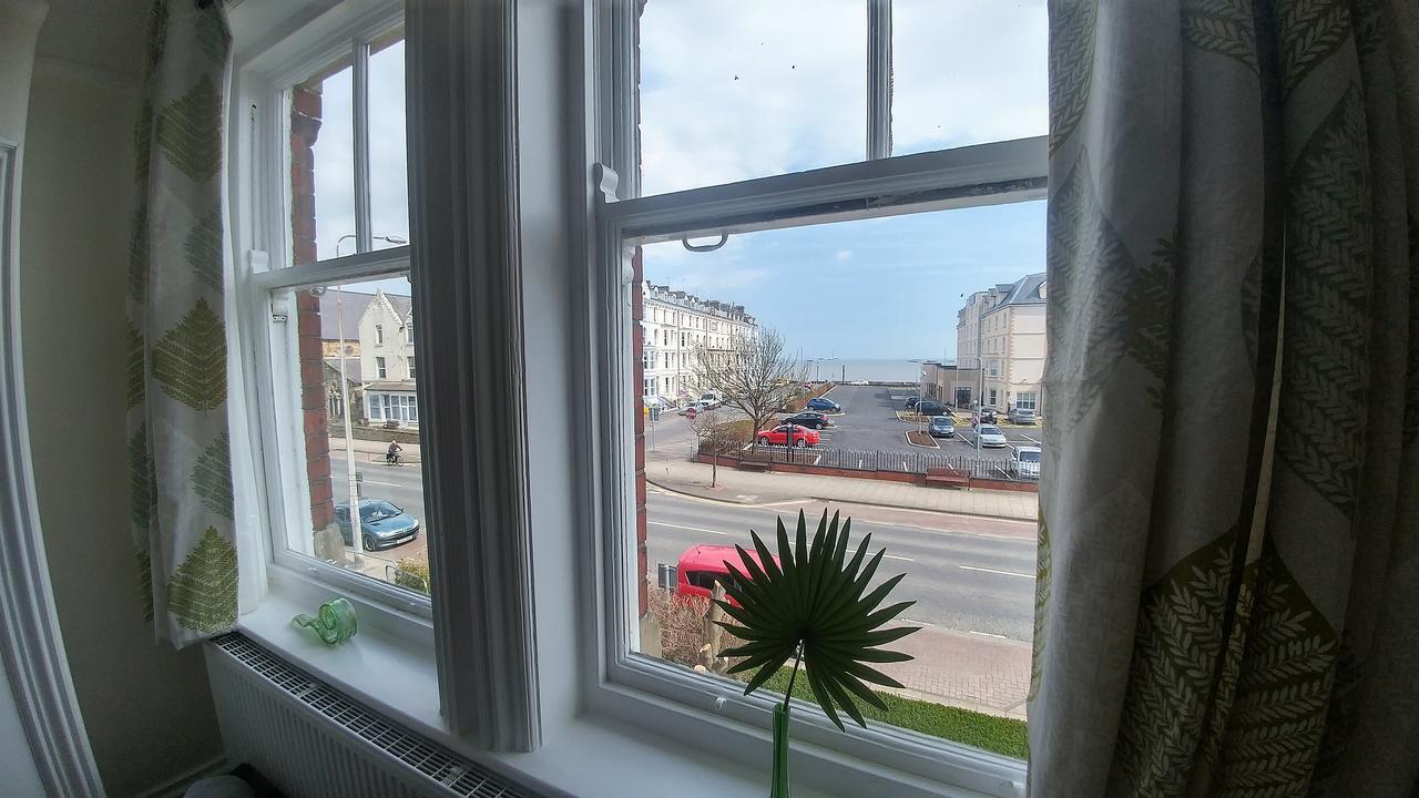 The Mon Fort Bridlington Luaran gambar